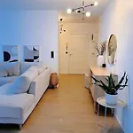 Cozy By Nunu, Maekiranta Apartman *